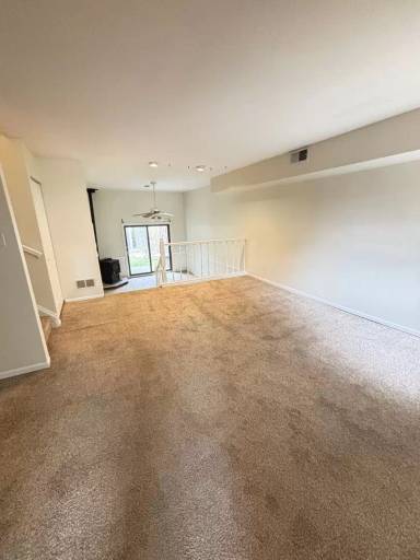 Main picture of 1708 Redwood Ct