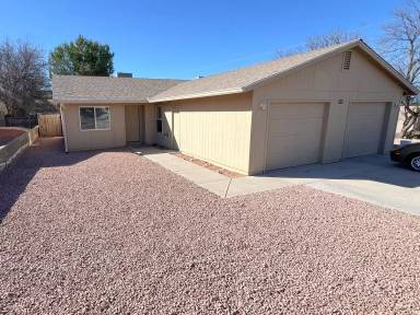 Main picture of 4203 E Commercial Way