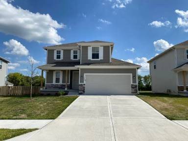 Main picture of 744 Connor St