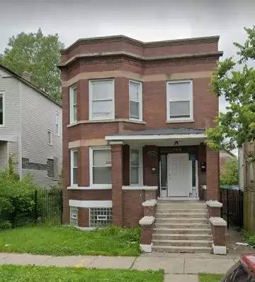 Main picture of 7916 S Escanaba Ave