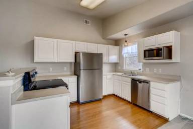 Main picture of 11626 W 62nd Pl