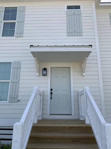 Main picture of 850 W Sallier St