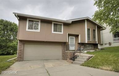 Main picture of 8842 N 81st Ave