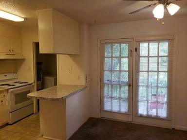 Main picture of 153 W End St