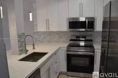 Main picture of Villas At Harbor Isles