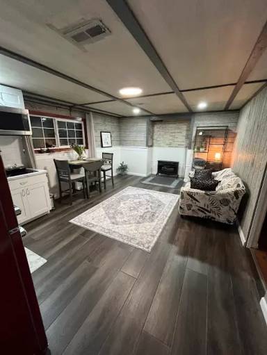 Main picture of 11601 NE 155th St