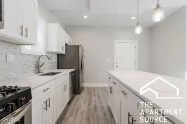 Main picture of 3115 N Monticello Ave