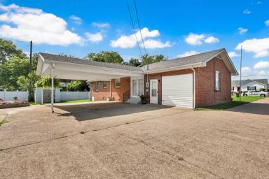 Main picture of 130 Union Hall Rd