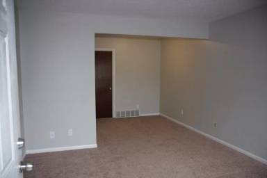 Main picture of 1138 Main Ave - E