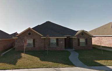 Main picture of 8400 Alexandria Ave