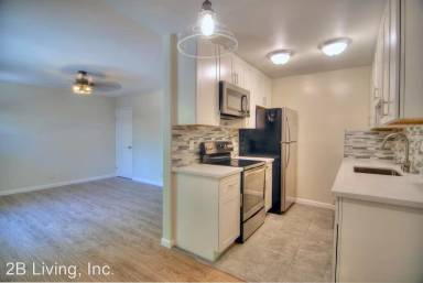 Main picture of 321 Stambaugh St