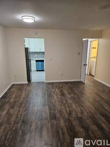 Main picture of 4 Myrtle Ave