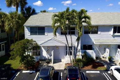 Main picture of 2763 NE 15th St