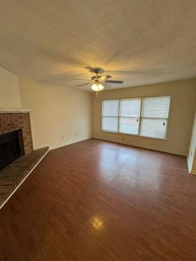 Main picture of 214 Westbrooke Dr