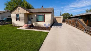 Main picture of 236 Shoshone Ave