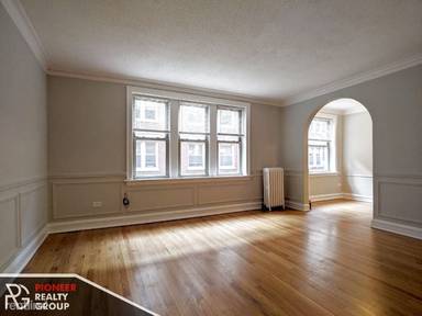 Main picture of 540-48 W Surf St