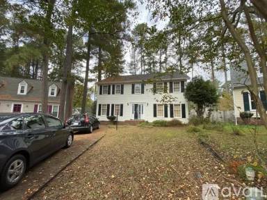 Main picture of 108 Grey Fox Ct