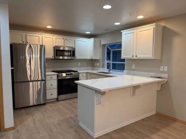 Main picture of 14340 Lenora Pl N