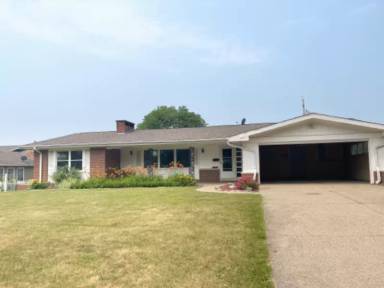 Main picture of 4319 N Woodview