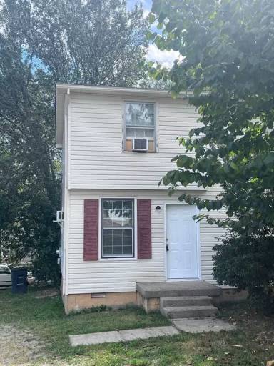 Main picture of 400 Gillespie Ct