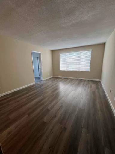 Main picture of 504 Avenue G