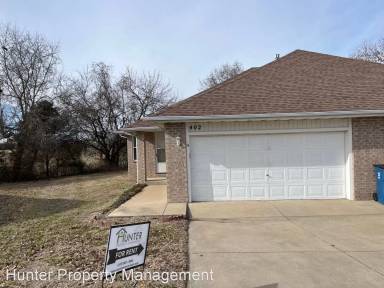 Main picture of 404 S Brooktrail Way
