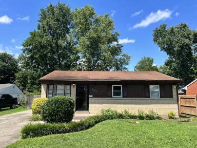 Main picture of 2405 Helen Ave