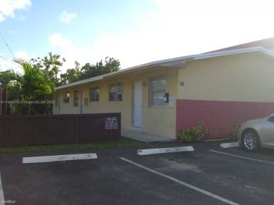 Main picture of 26 SE 3rd Ter