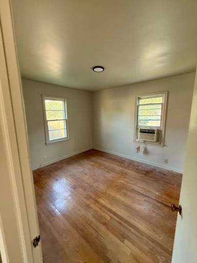 Main picture of 402 Ash St