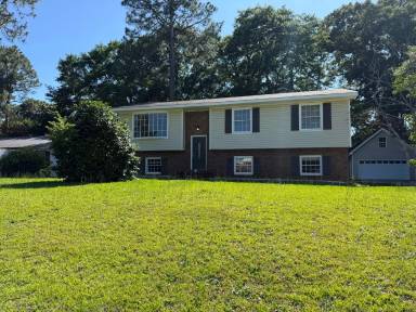 Main picture of 1115 Kingston Rd