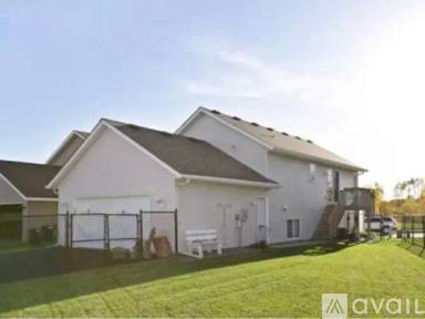 Main picture of 3047 212th St W