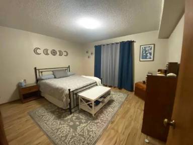 Main picture of 305 Beaty Rd
