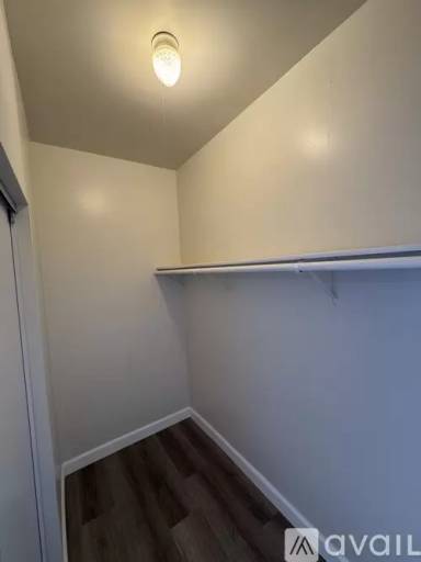 Main picture of 2435 Boulder St