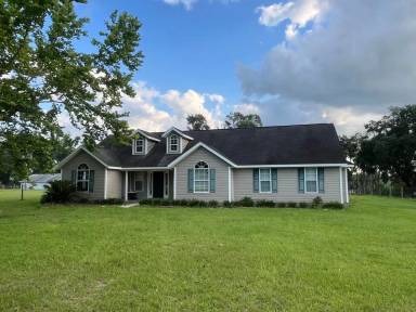 Main picture of 6141 NW 31st Cir