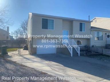 Main picture of 9053 S Kenyon Cir