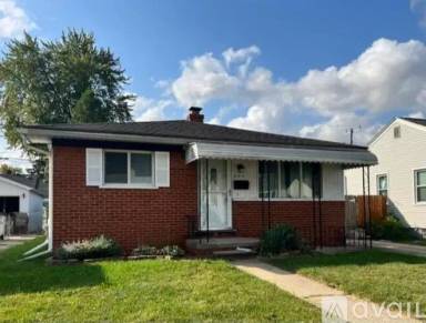 Main picture of 684 E Mapledale Ave