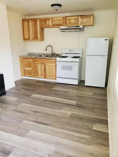 Main picture of 2137 Orchard Ave