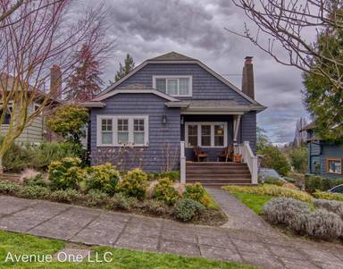 Main picture of 516 N 68th St