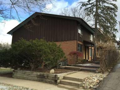 Main picture of 520 N Ashley St
