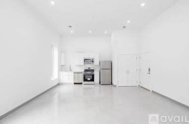 Main picture of 78 Middlesex St