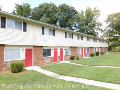 Main picture of 4216 Parker St