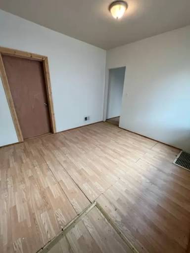 Main picture of 1618 Albert Street - 2