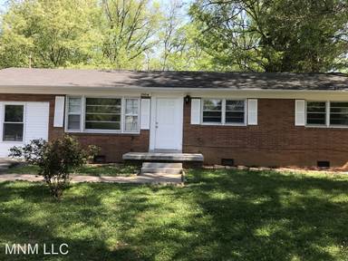 Main picture of 2104 Southland Dr