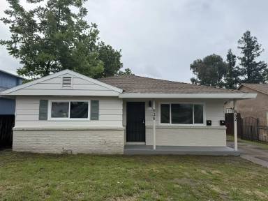 Main picture of 636 Las Palmas Ave