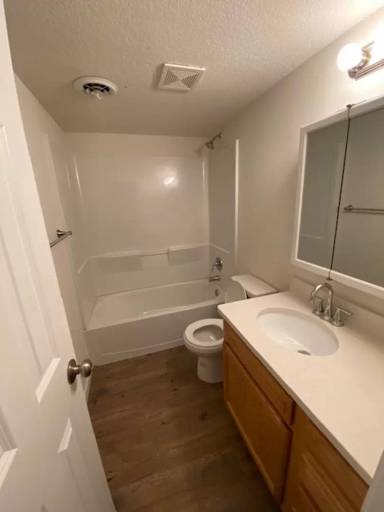 Main picture of Evergreen Apartments
