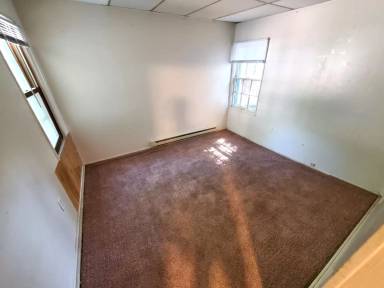 Main picture of 2123 4th St