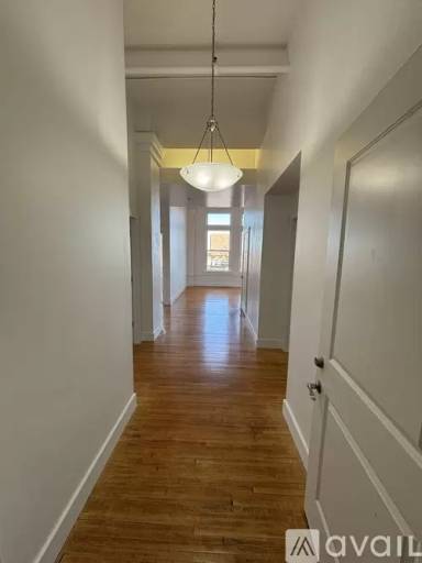 Main picture of 501 S Main St