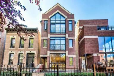 Main picture of 1084 N Paulina St