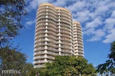 Main picture of Grove Towers Condo