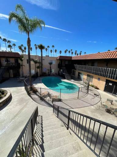 Main picture of 25585 New Chicago Ave